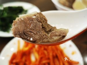 Kong Ji Stewed Meat (Ming Liu Impression Store)