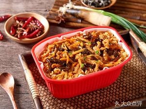 Quanyuan Feng Old Dishes Restaurant (Jinshi Town Branch)