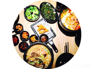 Jinshengyuan Noodles & Fried Skewers (Tomorrow Plaza Store)