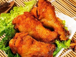 Dry-Fried Pork Cutlet with Sweet and Sour Sauce (Hunnan Branch)