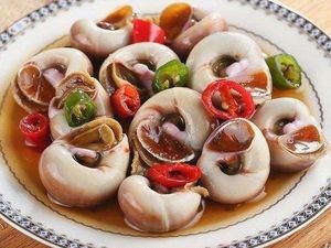 Spicy Guest Hot Crayfish Shop (Huashan Community Store)