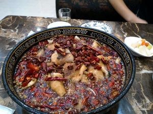 Luo Ji Xiao Sichuan Water Boiled Fish (Yu Hong Store)