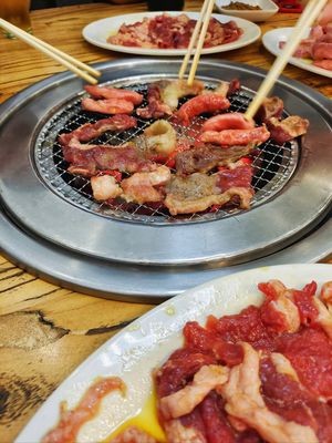 Yanri Barbecue Shop