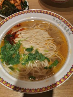 Special Taste Stretching Noodle Chicken Frame City (Linglongju Branch)