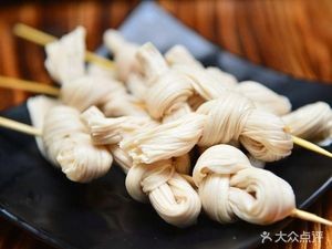 Qiu Ji Spicy Noodles · Iron Pot Stewed Noodles (Yulin Community Branch)