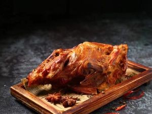 Zhao's Chicken Feet (Guigua Branch)