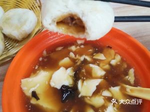 Jin Ling Xiao Long Bao (Poly Champagne International South District Store)