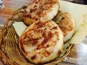 Weixiangcun Crispy Pork Fire Cake (Huqing Road Branch)
