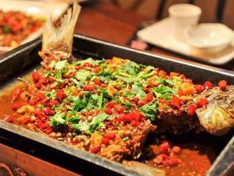 Haowei Jia Wanzhou Roast Fish Private Kitchen (Longhu Chunjianglizheng Branch)