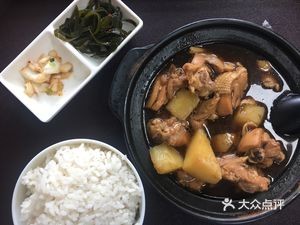 Wang's Braised Pork Rice with Old Secret Recipe Yellow Braised Chicken (Taicheng Linglongjun Store)