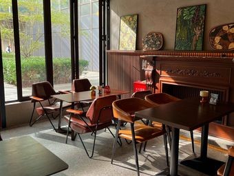 Sea Shore Café & Bar