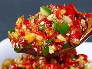 Bing Xiao Liu · Crispy Chicken Flatbread (Qingdao CBD Store)