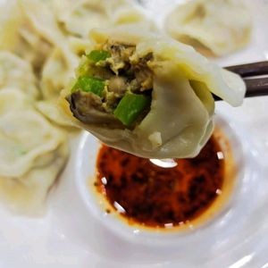 Li Ji Fresh Eight Flavors Dumplings & Grilled Meat