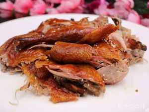 Hu's Hand-Torn Roast Duck (Laoshan Branch)