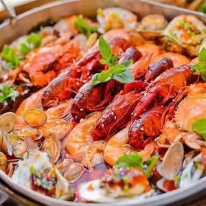 Hai Wei Xian Xiao Chu · Seafood Buffet · Qingdao Cuisine (Laoshan Branch)