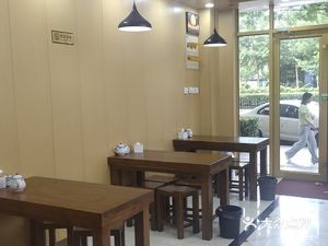 Xiyu Maikè Lanzhou Original Soup Beef Noodles (Zhengzhuang Community Store)