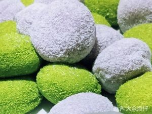 Jimo District Zhai Zi Tou La Jiuduo Rotating Hot Pot