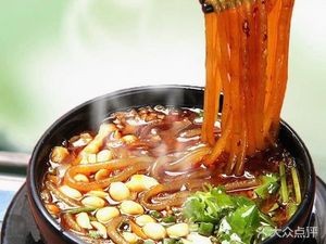 Biao Ge Sour and Spicy Noodles (Shunxing Business Building Branch)