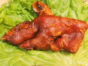 Hu Chu Xin Roasted Pig Feet (Tai Dong Second Branch)