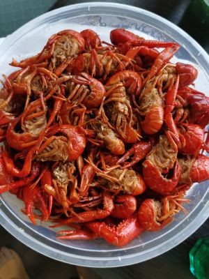 Yin's Spicy Dragon Lobster (Tai Dong Branch)