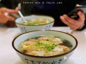 Tong Ji Special Large Dumplings (Taoluo Road Branch)