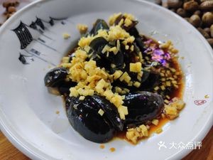 Yimeng Stir-fried Chicken