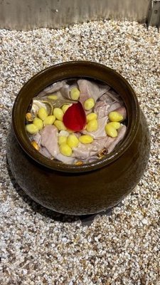 One Taste Emperor Soup Shop