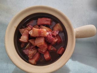 招财砂锅(服装市场店)