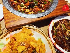 Fei San's Intestine Chicken (Hushan Road Store)