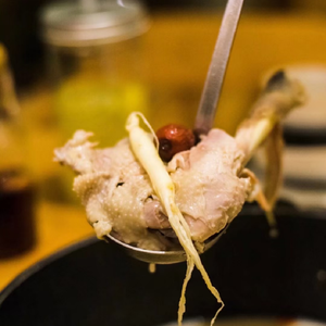 Tang Yan · Ginseng Chicken Wrapped in Pig's Intestine (Nanjing Road Branch)