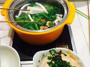 Love Spin Sichuan Skewers Bar