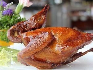 Mr. Yan's Roast Duck with Fruitwood (Aoshan Branch)