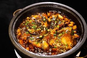 Zhong Hou Ren Jia Family-style Home Cooking (Ruichang Road Branch)