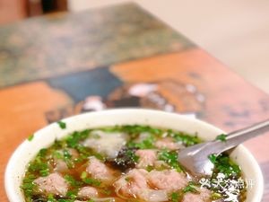 Xie's Eyeglass Barbecue Wild Dumplings (Zhenjiang Road Store)