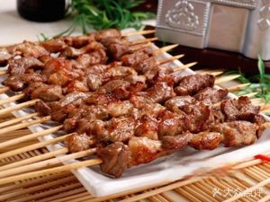 Xiao Yu's Barbecue · Wild Wontons