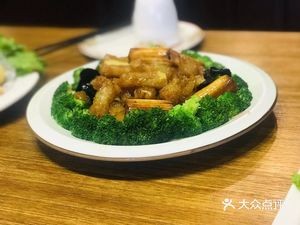 Zhong Gui Zhong Ju Qingdao-style Restaurant