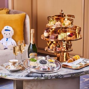 The Ritz-Carlton Qingdao - The Drawing Room Lounge