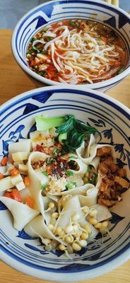 Tongguan Pork Baozi Chongqing Noodles