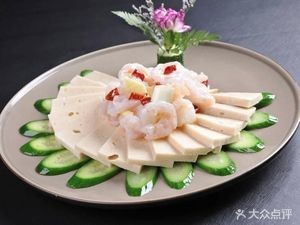 Jinqiao Yuan Yunnan Crossing-the-Bridge Rice Noodles (Yinshengtai Xinghecheng Store)