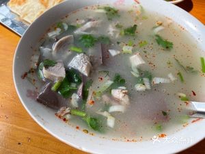 Juxian Chunwei Whole Lamb (Fenghuangshan Road Branch)