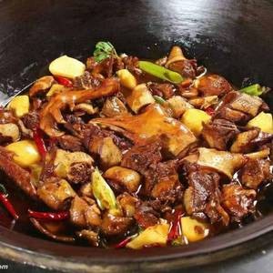 Northeast Mu Huo Iron Pot Stew (Haigang Road Store)