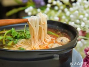 Xiang Qiao Yuan Crossing Rice Noodles (Xueyuan Road Store)