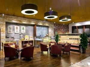 Qingdao Shachengtan Hilton Hotel · Delhi Coffee