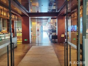 Qingdao Hanbi Lou Hotel · Eleven Kitchen All-Day Dining Room
