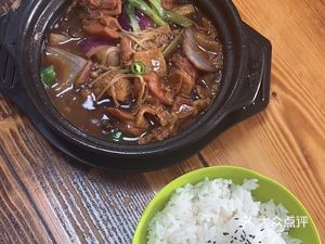 Baiqianyu Huangfen Chicken Rice (Shanli Community B Area Store)