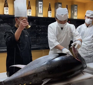 Jingshi Japanese Buffet · Sashimi Teppanyaki (Jinshi Plaza Branch)