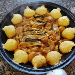 Yi Guo Xiang Wooden Fire Iron Pot Stew (Yangzhou Branch)
