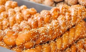 Hongxiang Honey Sesame Twists (Old Linqun Store)