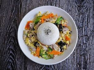 Anhui Flat Noodles (Weiyeh Store)