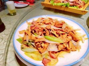 Baiji Youshiyouwei Large-Filling Dumplings